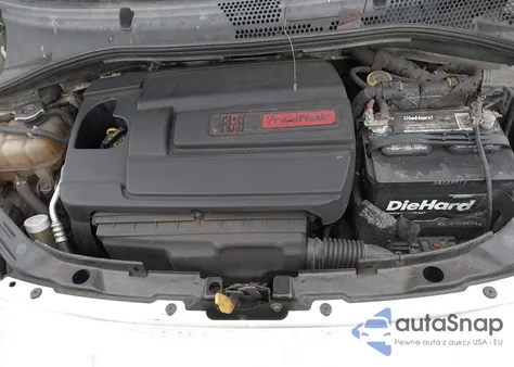 2012 Fiat 500C Lounge z USA, uszkodzony, nr VIN 3C3CFFER3CT241004